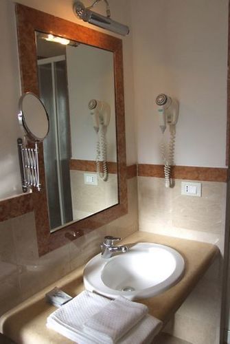 Sette Note Hotel 2*